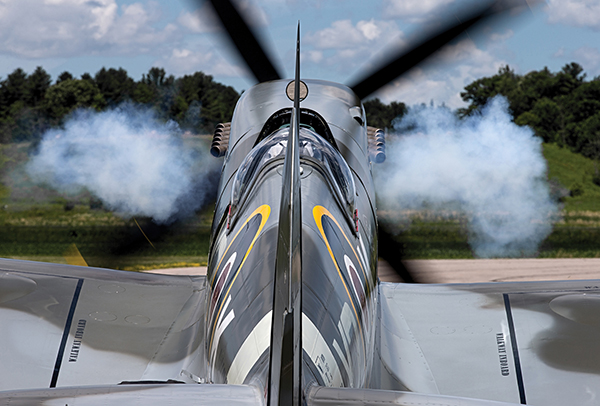 Face à Face: Le Spitfire est-il l’avion le plus élégant jamais construit?