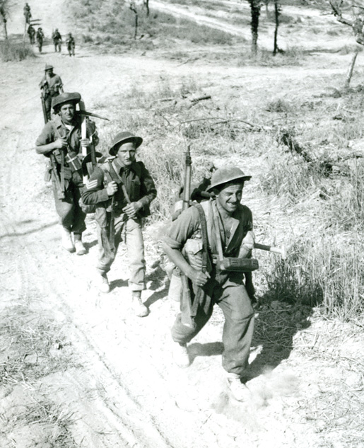 Canadian troops advance towards Italy’s Melfa River, May 1944. [PHOTO: CAPT. ALEX STIRTON, LIBRARY AND ARCHIVES CANADA—PA132878]
