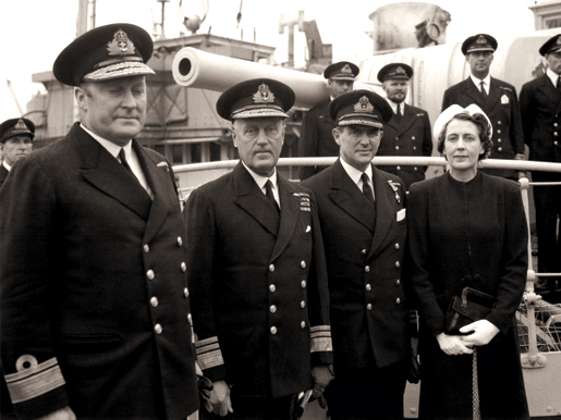 From left: Rear-Admiral L.W. Murray, Newfoundland Governor Humphrey Walwyn, Cmdr. “Chummy” Prentice and his wife in 1942. [PHOTO: LIBRARY AND ARCHIVES CANADA—PA134538]