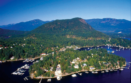 The Sunshine Coast offers spectacular views of the mountains and water. [PHOTO: VANCOUVER, COAST & MOUNTAINS, GRAHAM OSBORNE]