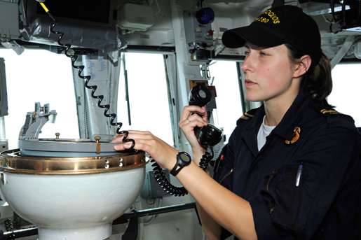 Sub-Lieutenant Nadia Shield participates in an approach exercise on board HMCS Iroquois (2nd), May 2008. [PHOTO: CANADIAN FORCES]