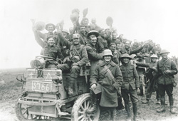 Canadians returning victorious from battle of Courcelette. [PHOTO: LIBRARY AND ARCHIVES CANADA]