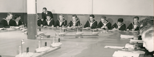 Signal skills are taught to ratings during the Second World War. [PHOTO: CANADIAN NAVY]