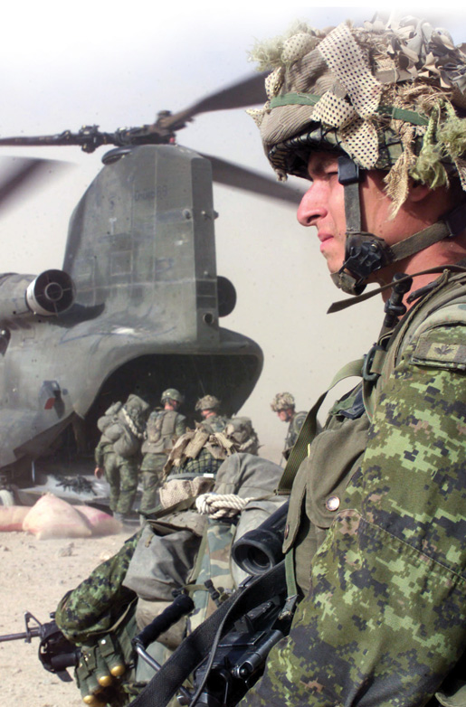 A Canadian soldier. [PHOTO: COMBAT CAMERA]