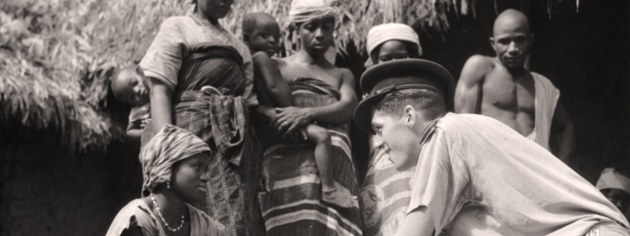 RCAF Flying Officer Raymond Hart, a meteorological officer, visits a West African village. [PHOTO: LIBRARY AND ARCHIVES CANADA—PL-18558]