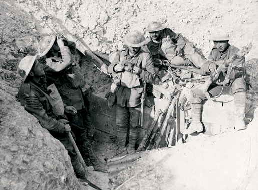 Canadians position themselves in a captured trench on Hill 70. [PHOTO: CANADIAN WAR MUSEUM—19920085-686]