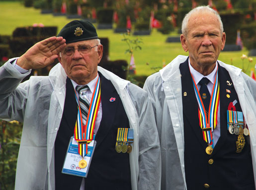 Canadian veterans Archie Walsh (left) and John Chapman at Busan. [PHOTO: TOM MACGREGOR]