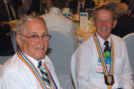 Canadian veterans Archie Walsh (left) and Jim Burns reminisce. [PHOTO: TOM MACGREGOR]
