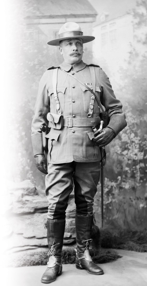 Lt. Col. Samuel Steele [PHOTO: LIBRARY AND ARCHIVES CANADA—PA028146]