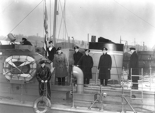 Vice-Admiral Percy Nelles, (third officer from left), on board one of Canada’s motor launches, May 1942. [photo: LIBRARY AND ARCHIVES CANADA—PA105890]