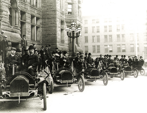 Russell motor cars on display in the early 1900s. [PHOTO:  METROPOLITAN TORONTO REFERENCE LIBRARY—966-1-6]