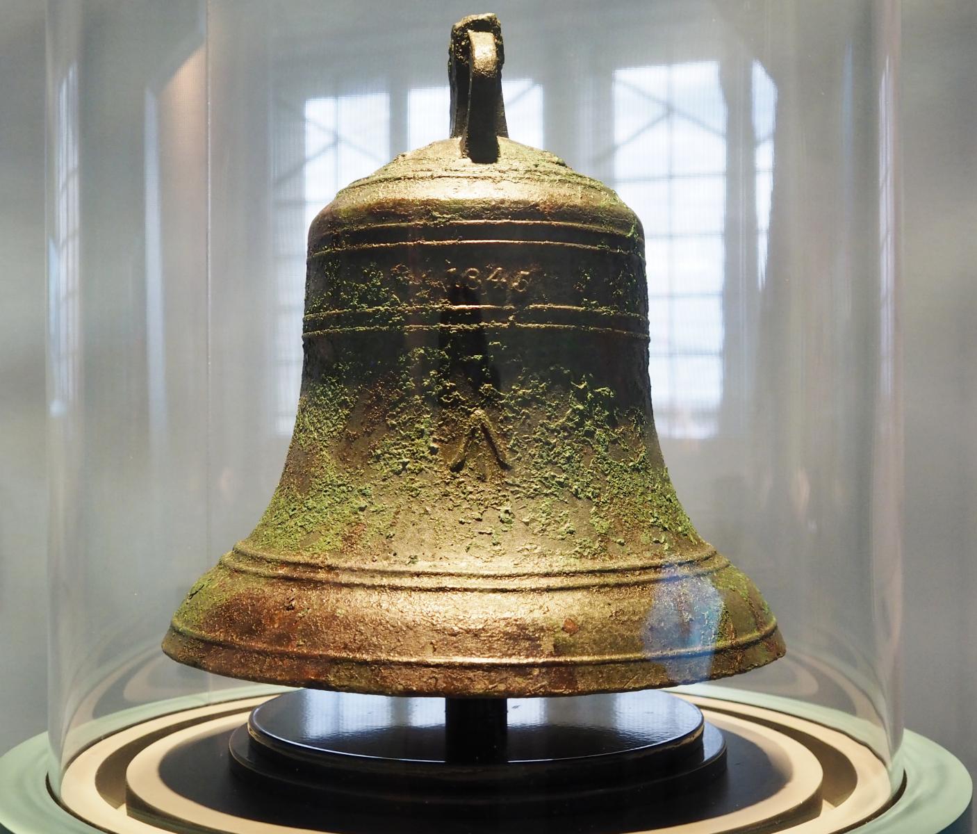 8 Ship's Bell – US Bells