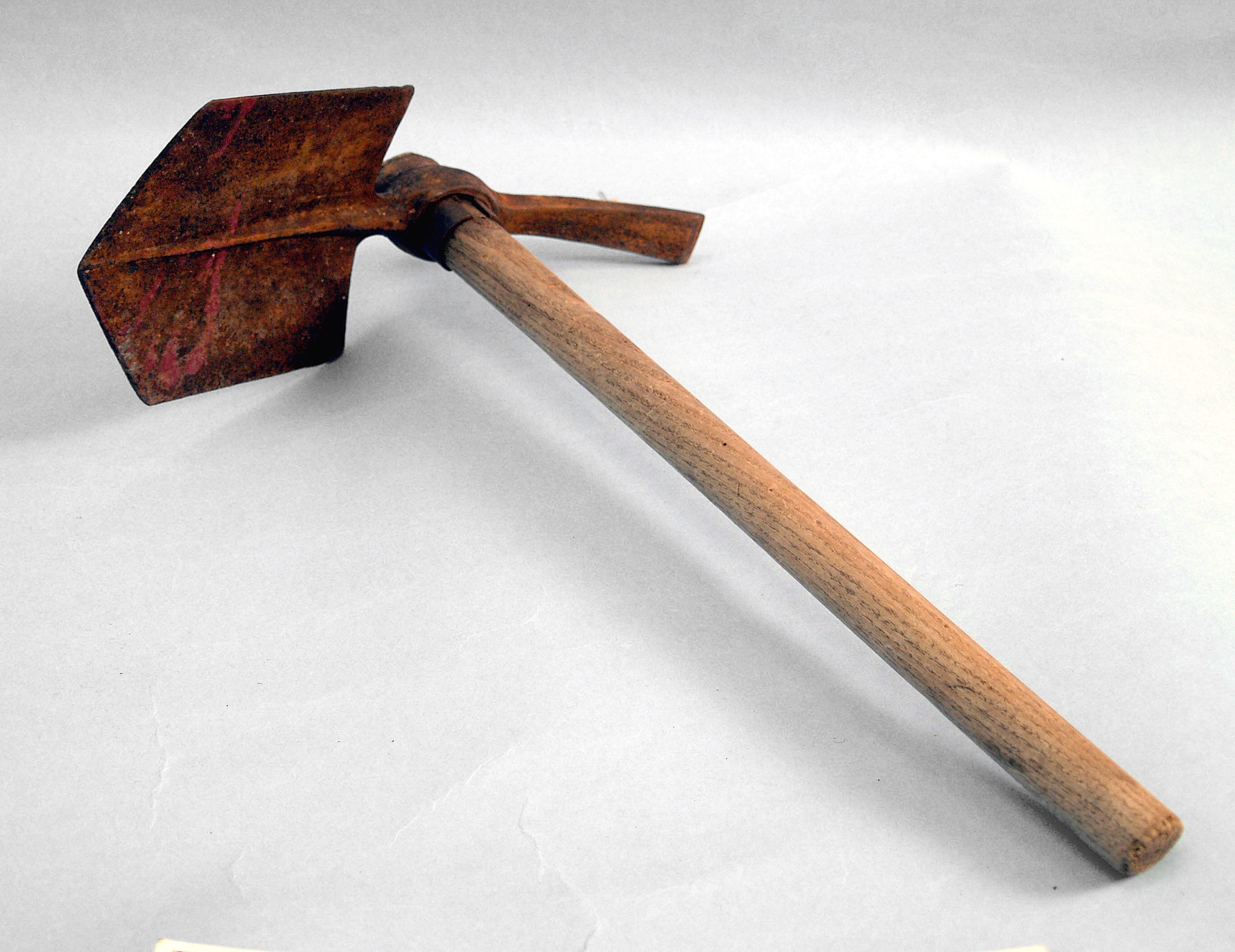 Dig this: The lowly shovel held in high esteem by soldiers